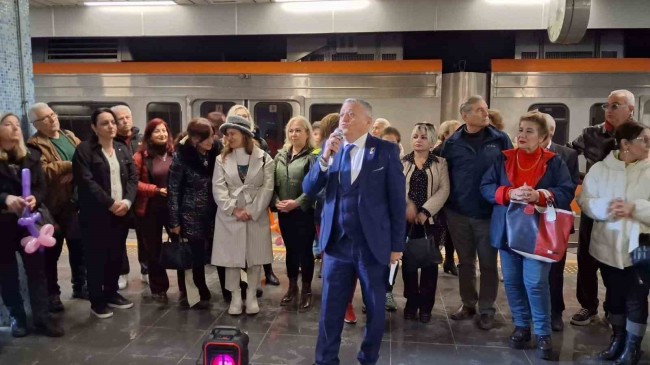 Adana’da 93 yazar ve şair Dünya Öykü Günü ve Sevgililer Günü’nü bir arada kutladı